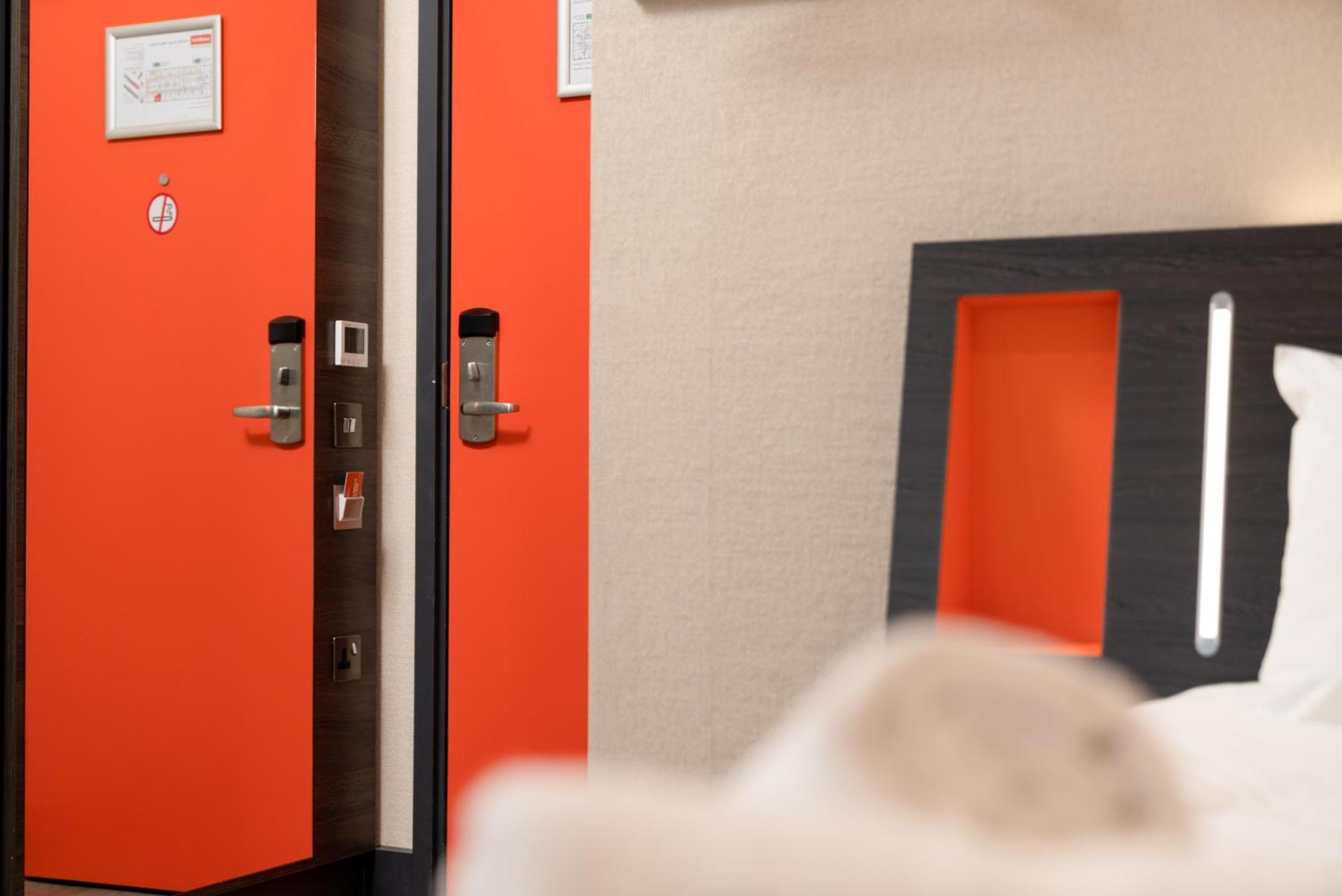 Easyhotel Milton Keynes Quarto foto